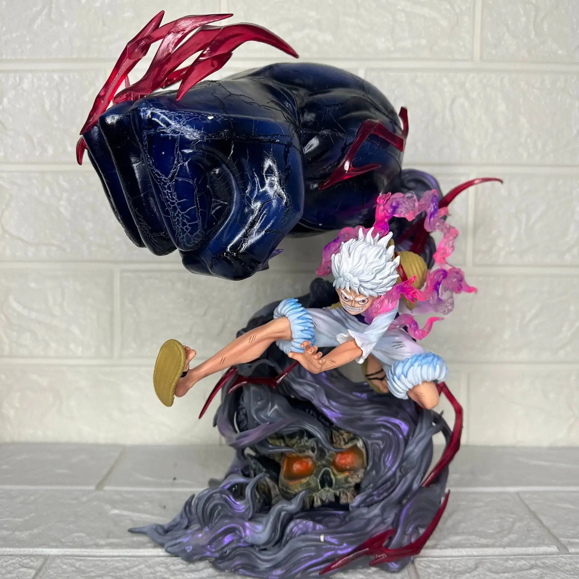 Luffy Gear 5 Action Figure in dynamic pose, showcasing epic battle scene in One Piece collectible display.