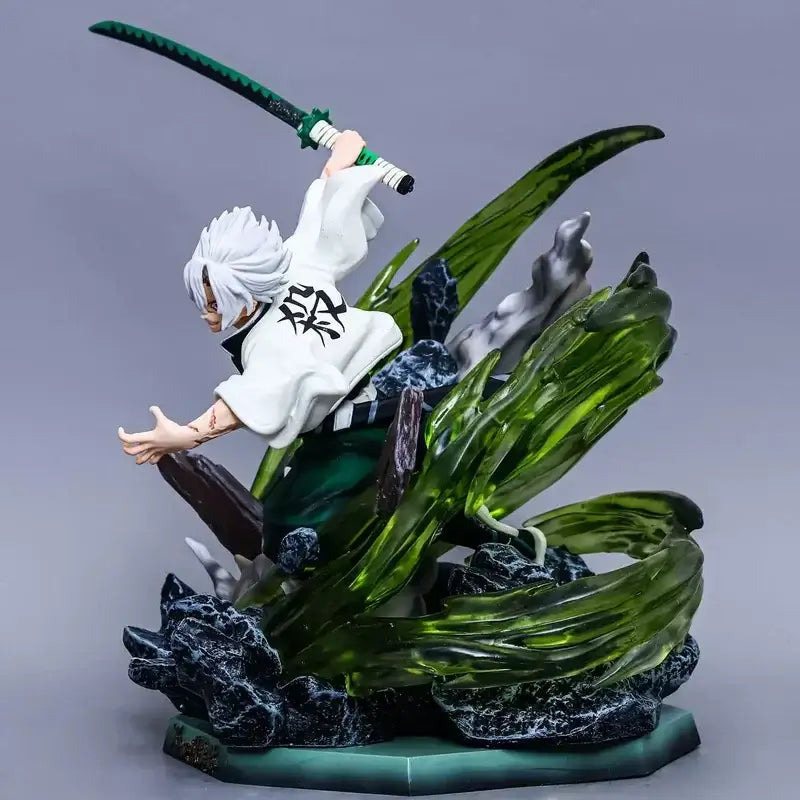 Demon Slayer Sanemi Shinazugawa 30cm figure with detailed design and sword, perfect for collectors.