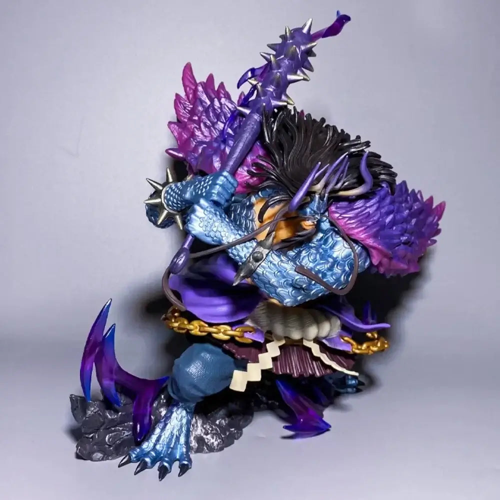 One Piece Kaido 30CM Anime Figure showcasing detailed features and vibrant colors.