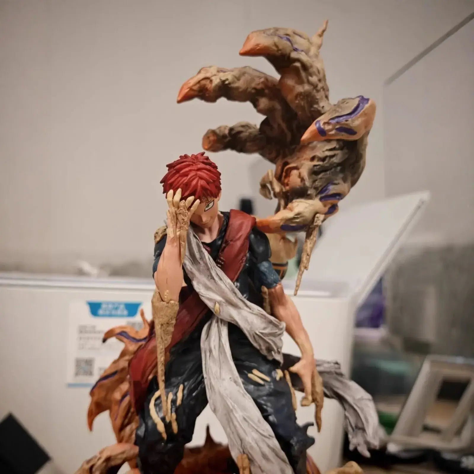NARUTO Gaara collectible figure 30cm showcasing detailed features and dynamic pose in a collectible display.